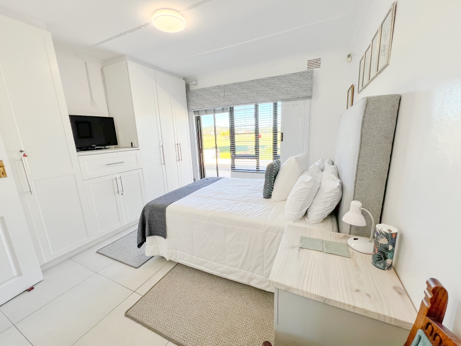 4 Bedroom Property for Sale in Keurbooms River Western Cape